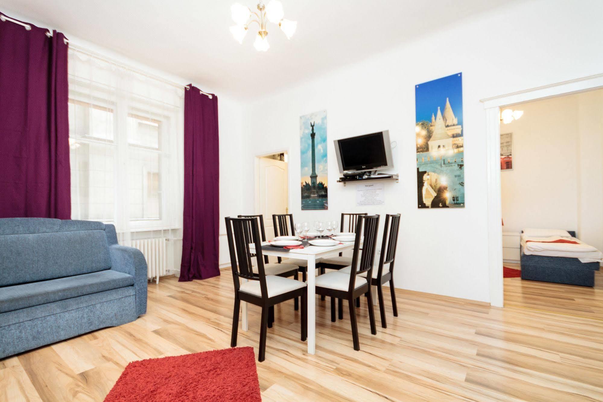 Like Home - City Center - Style Apartment Budapeste Exterior foto